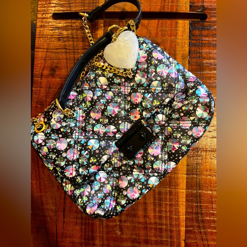 COPY - 🖤Betsy Johnson, Harper Rainbow, heart keychain crossbody or over shoulde…